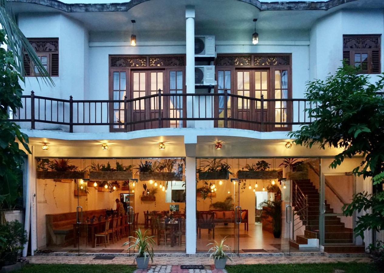 Rise - Bed & Breakfast Weligama Luaran gambar
