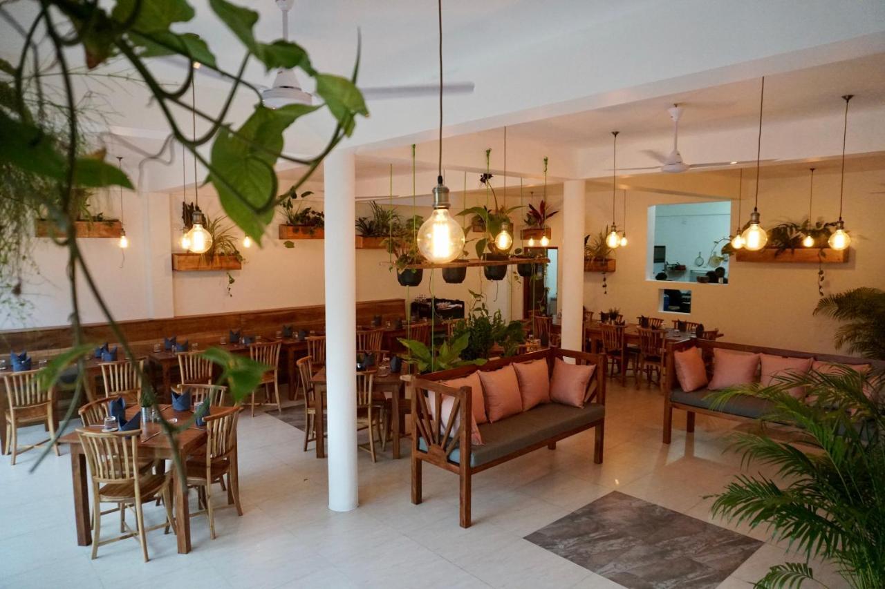 Rise - Bed & Breakfast Weligama Luaran gambar